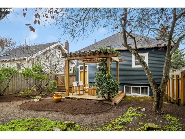$619,000 | 5727 Northeast 15th Avenue, Portland, OR 97211