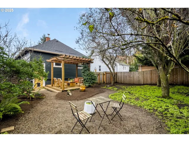 $619,000 | 5727 Northeast 15th Avenue, Portland, OR 97211