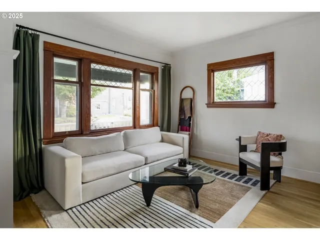 $619,000 | 5727 Northeast 15th Avenue, Portland, OR 97211