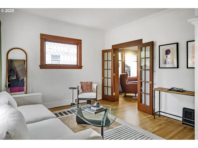 $619,000 | 5727 Northeast 15th Avenue, Portland, OR 97211