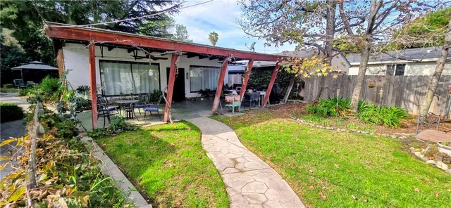 $2,800 | 10551 Karmont Avenue, South Gate, CA 90280
