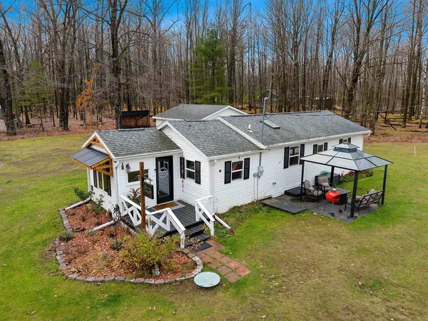 $539,900 | N7853 Noquebay Road, Crivitz, WI 54114