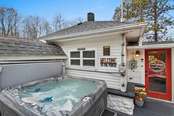 $539,900 | N7853 Noquebay Road, Crivitz, WI 54114