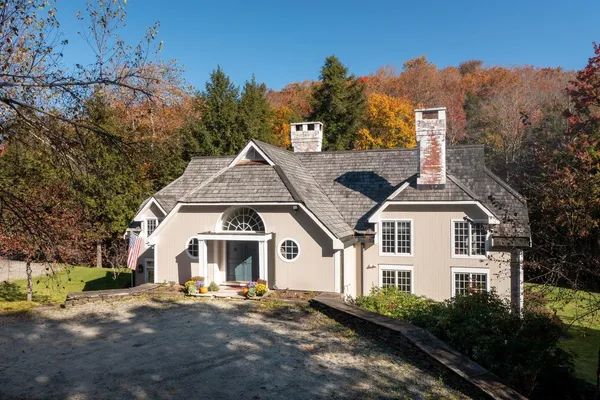 $1,270,000 | 33 Forest Haunts Road, Winhall, VT 05343
