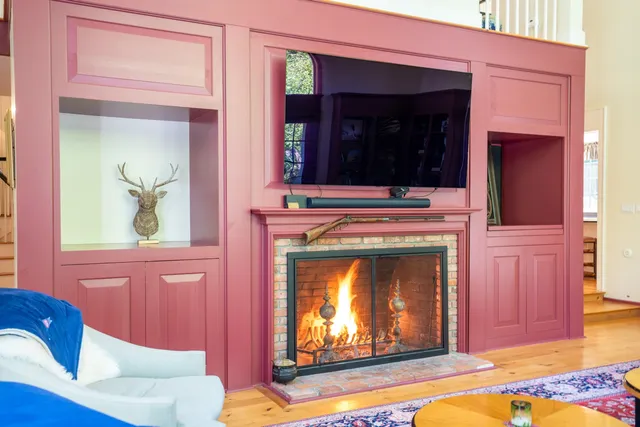 $1,350,000 | 33 Forest Haunts Road, Winhall, VT 05343