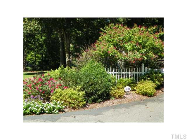1308 Swindon Court Raleigh, NC 27615 - Photo 2 of 25 Yard