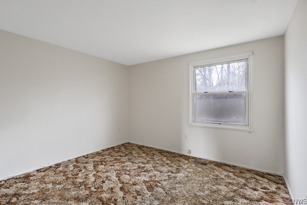 4999 Windgate Road Clay, NY 13088 - Photo 15 of 29