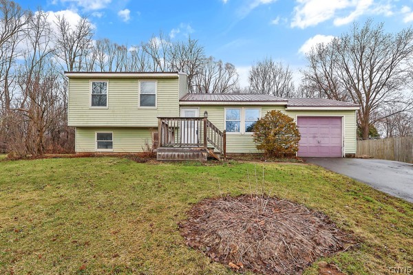 4999 Windgate Road Clay, NY 13088 - Photo 2 of 29