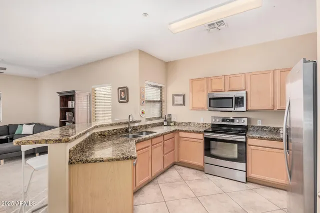 $329,900 | 805 South Sycamore, Unit 203, Mesa, AZ 85202
