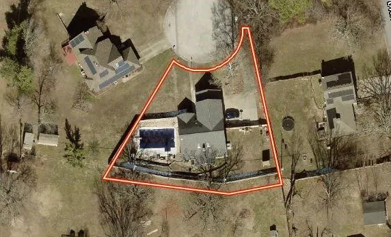 $374,900 | 1214 Linden Terrace, Neosho, MO 64850