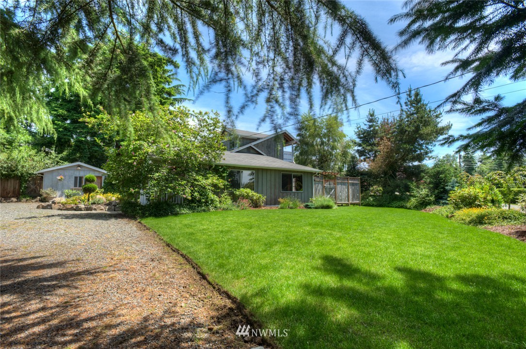 20717 Hubbard Road Lynnwood, WA 98036 - Photo 1 of 15 Gallery Image 1