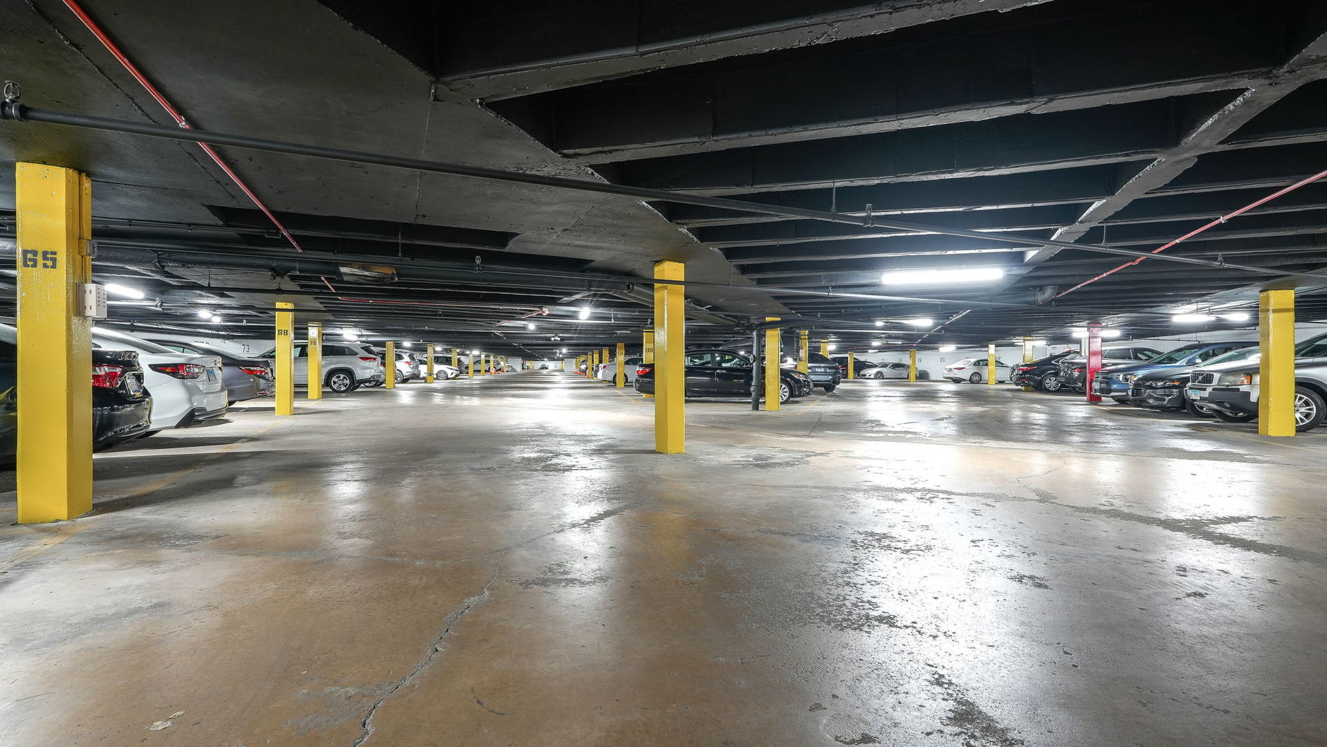 40 North Tower Road, Unit 4M Oak Brook, IL 60523 - Photo 12 of 17 a view of parking area