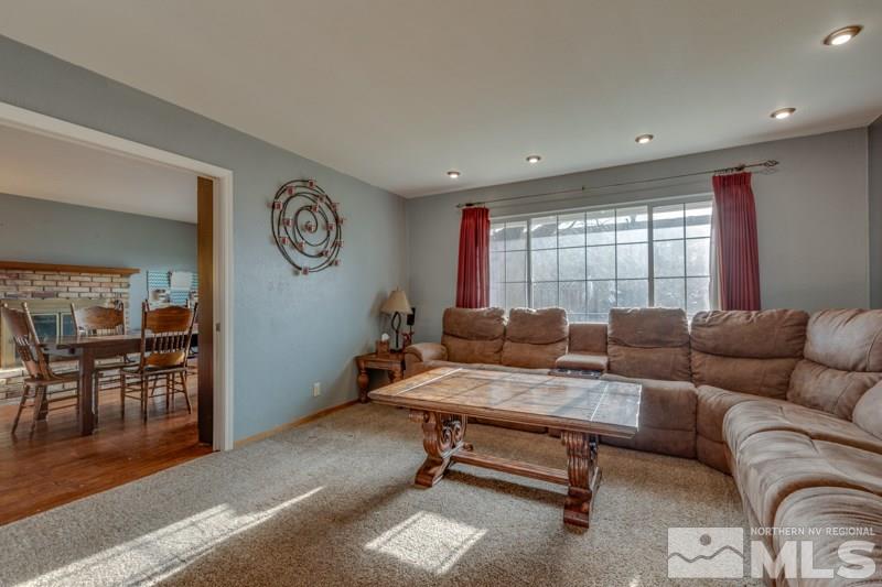 470 Tarn Way Reno, NV 89503 - Photo 4 of 18 a living room with furniture and a large window