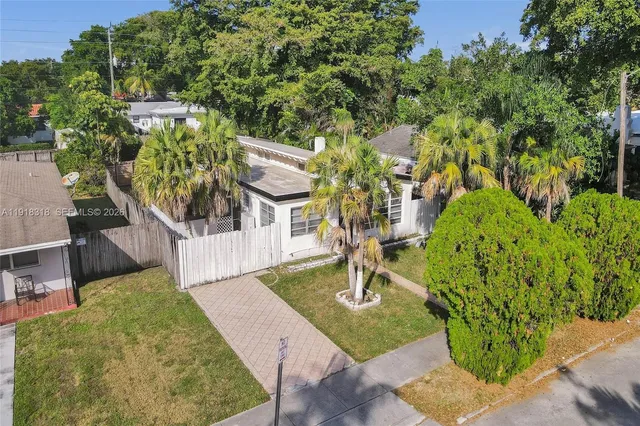 $915,000 | 1943 Rodman Street, Hollywood, FL 33020