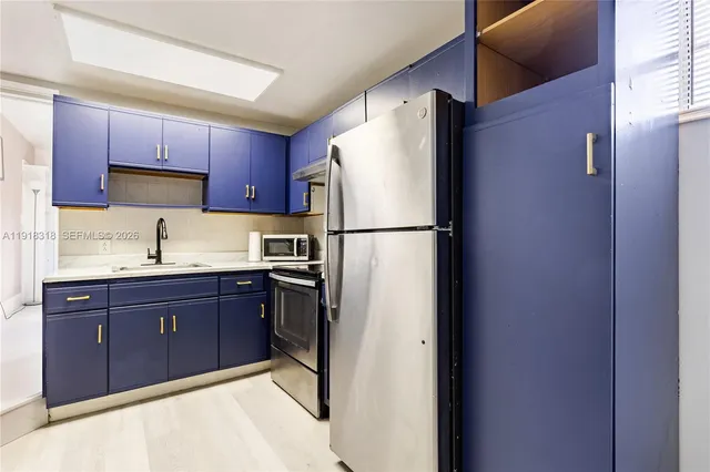 $915,000 | 1943 Rodman Street, Hollywood, FL 33020