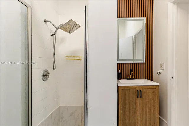 $915,000 | 1943 Rodman Street, Hollywood, FL 33020