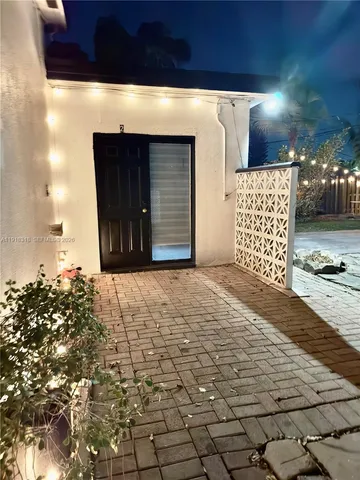 $915,000 | 1943 Rodman Street, Hollywood, FL 33020