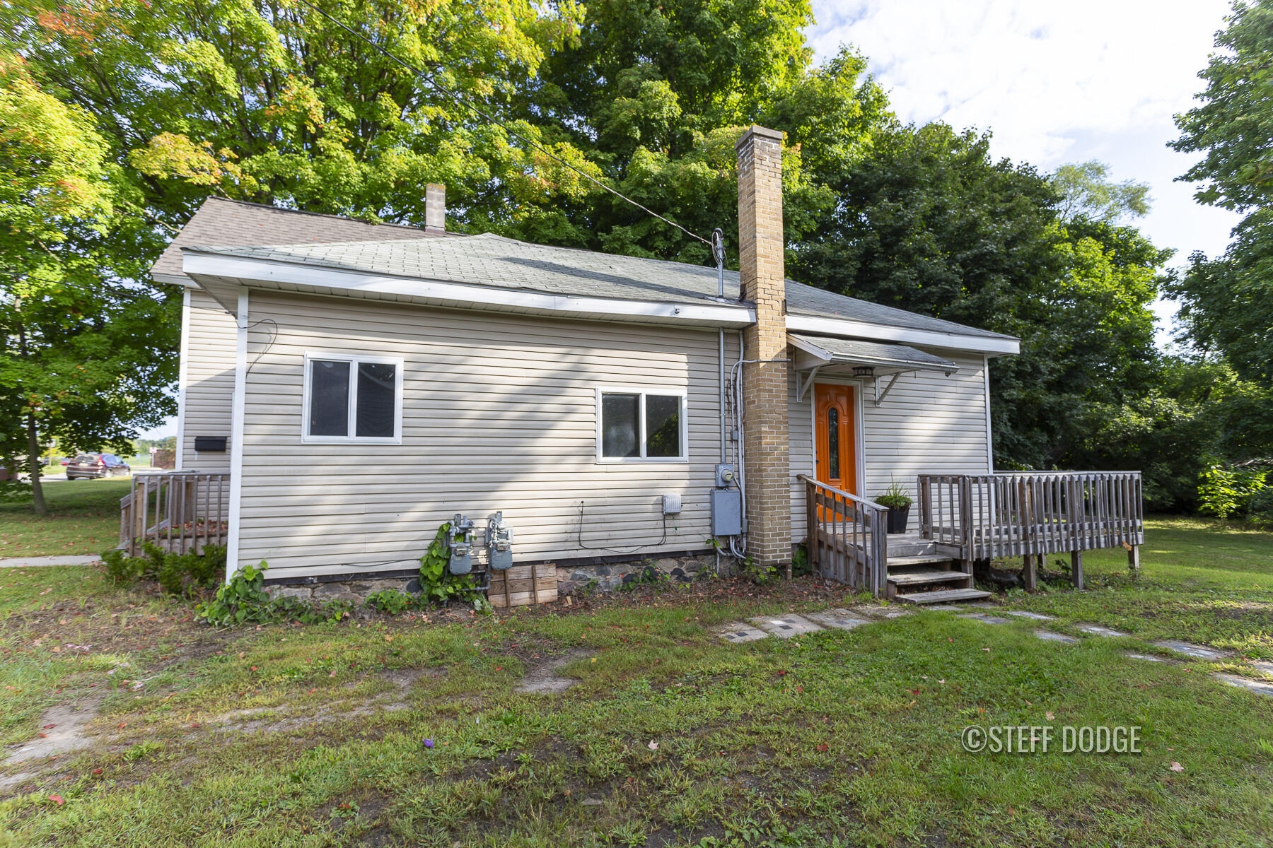 408 Lewis Street Belding, MI 48809 - Photo 2 of 52 408 Lewis St. Belding
