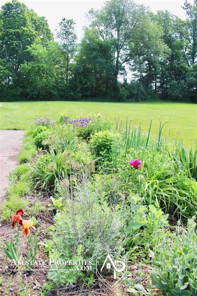 5153 Sullivan Road Lapeer, MI 48446 - Photo 45 of 50 50078036-44.JPG