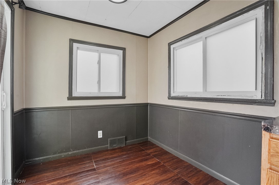 1832 Springfield Center Road Akron, OH 44312 - Photo 13 of 33 Gallery Image 13