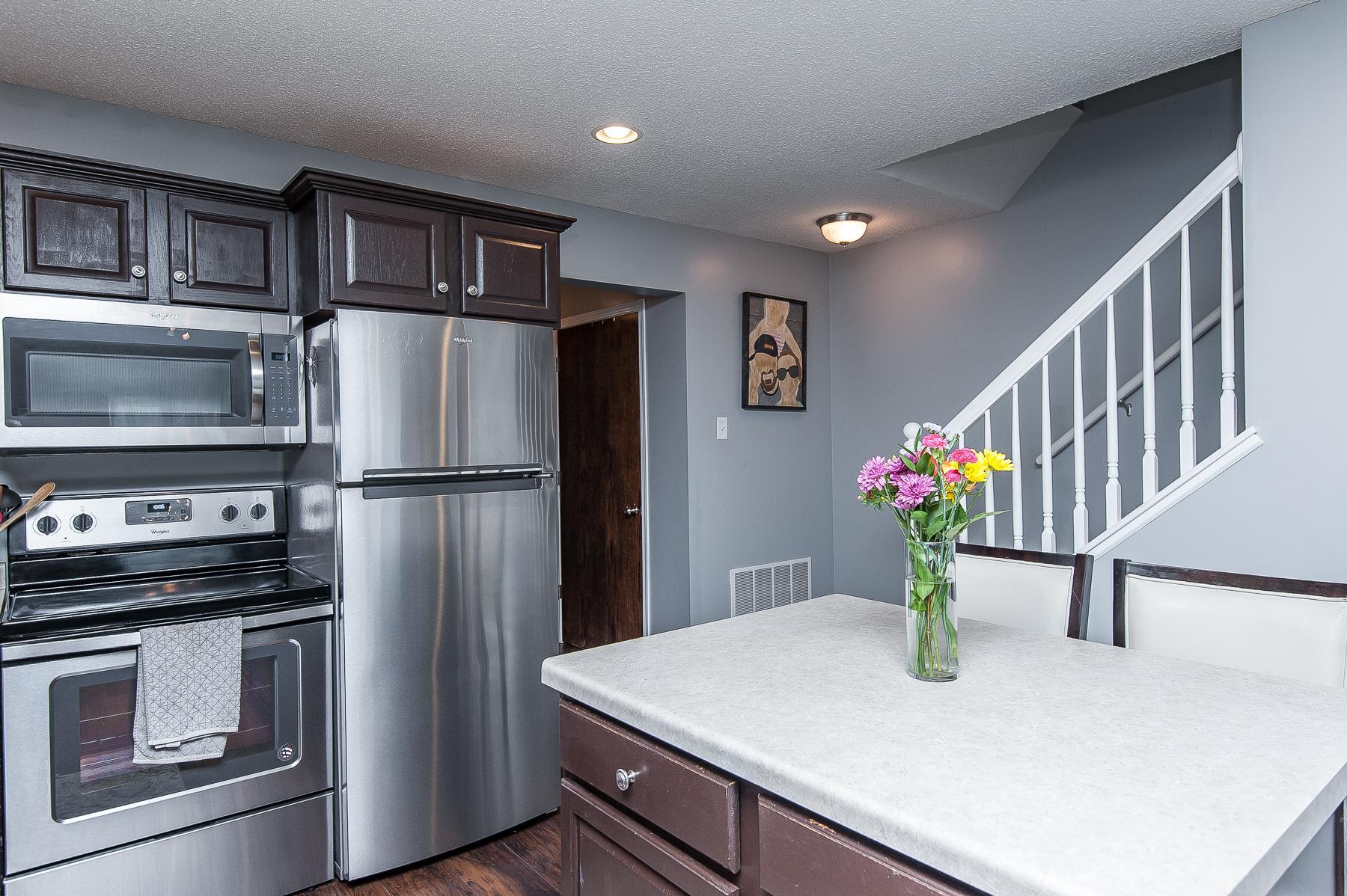 570 Pointe Court Southwest Rochester, MN 55902 - Photo 5 of 20 Gallery Image 5