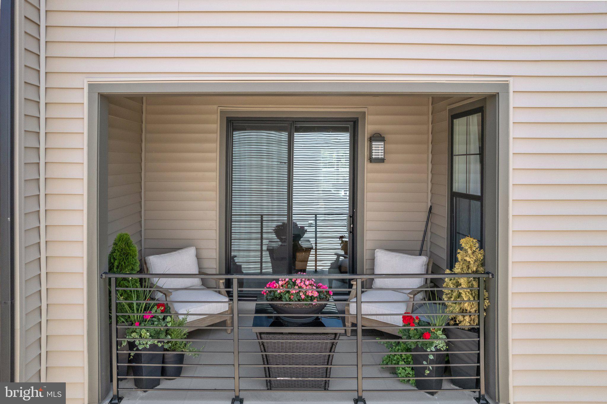 43536 Centergate Drive Ashburn, VA 20148 - Photo 14 of 60 Covered porch
