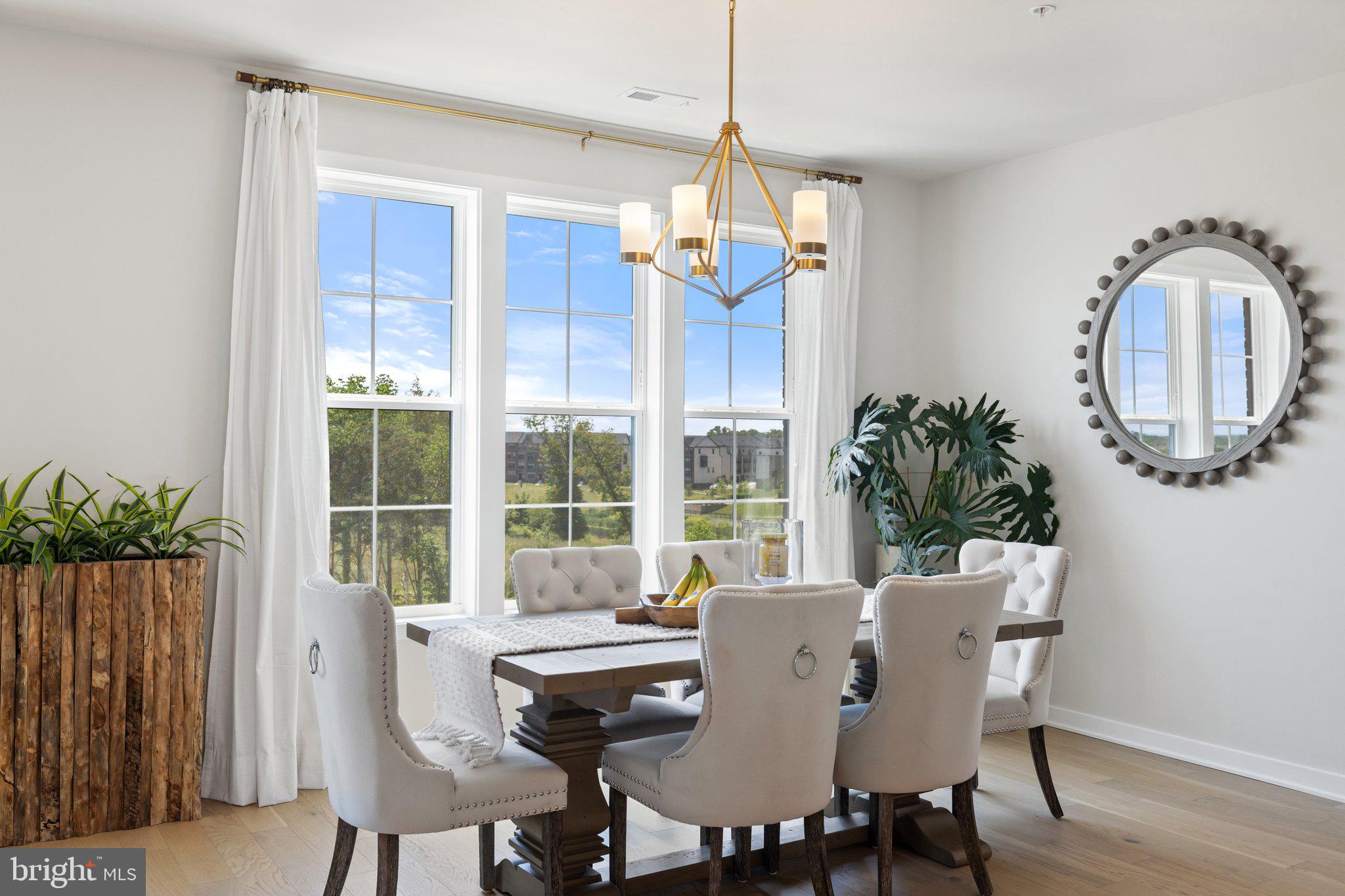 43536 Centergate Drive Ashburn, VA 20148 - Photo 18 of 60 Dining room