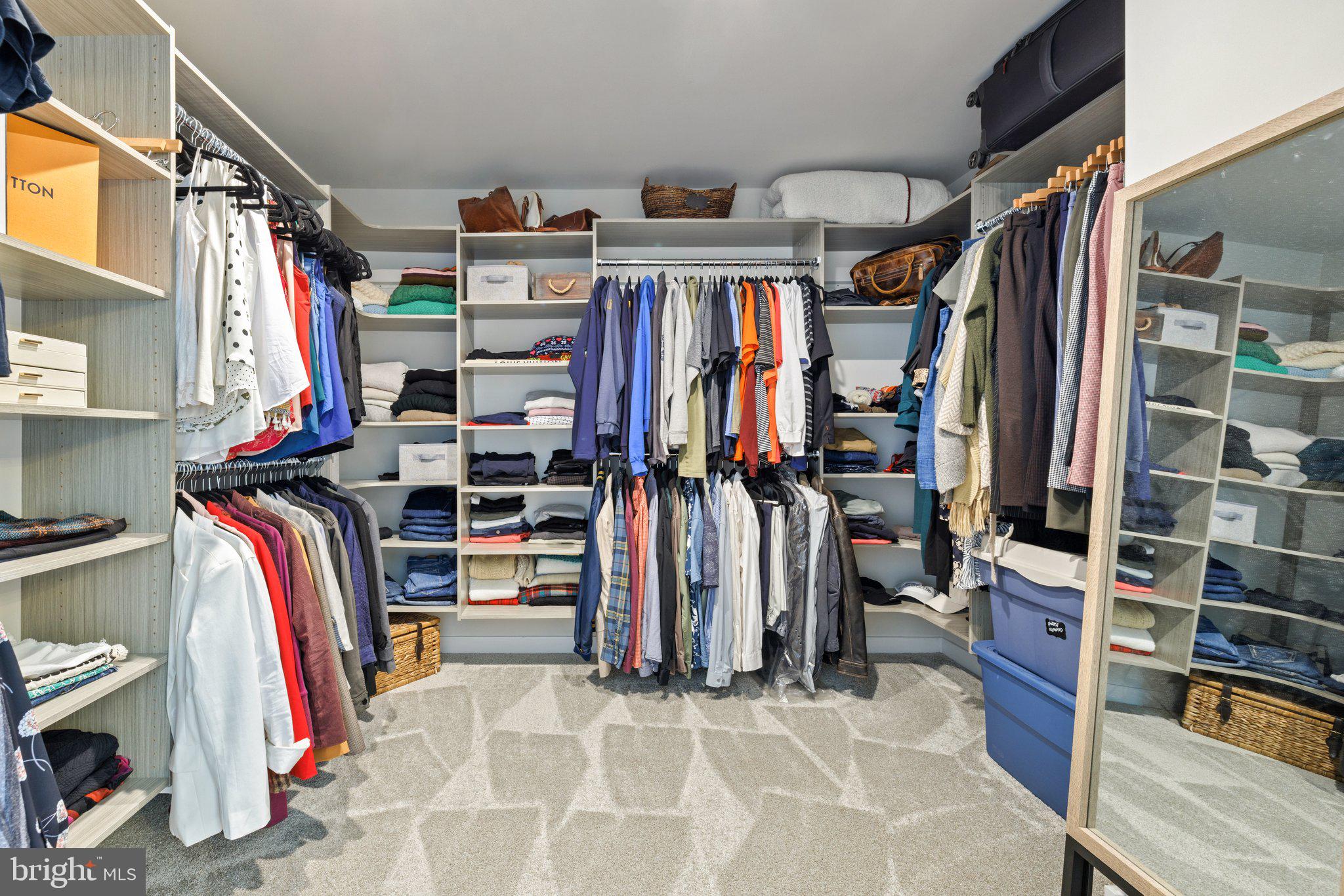 43536 Centergate Drive Ashburn, VA 20148 - Photo 34 of 60 Primary closet