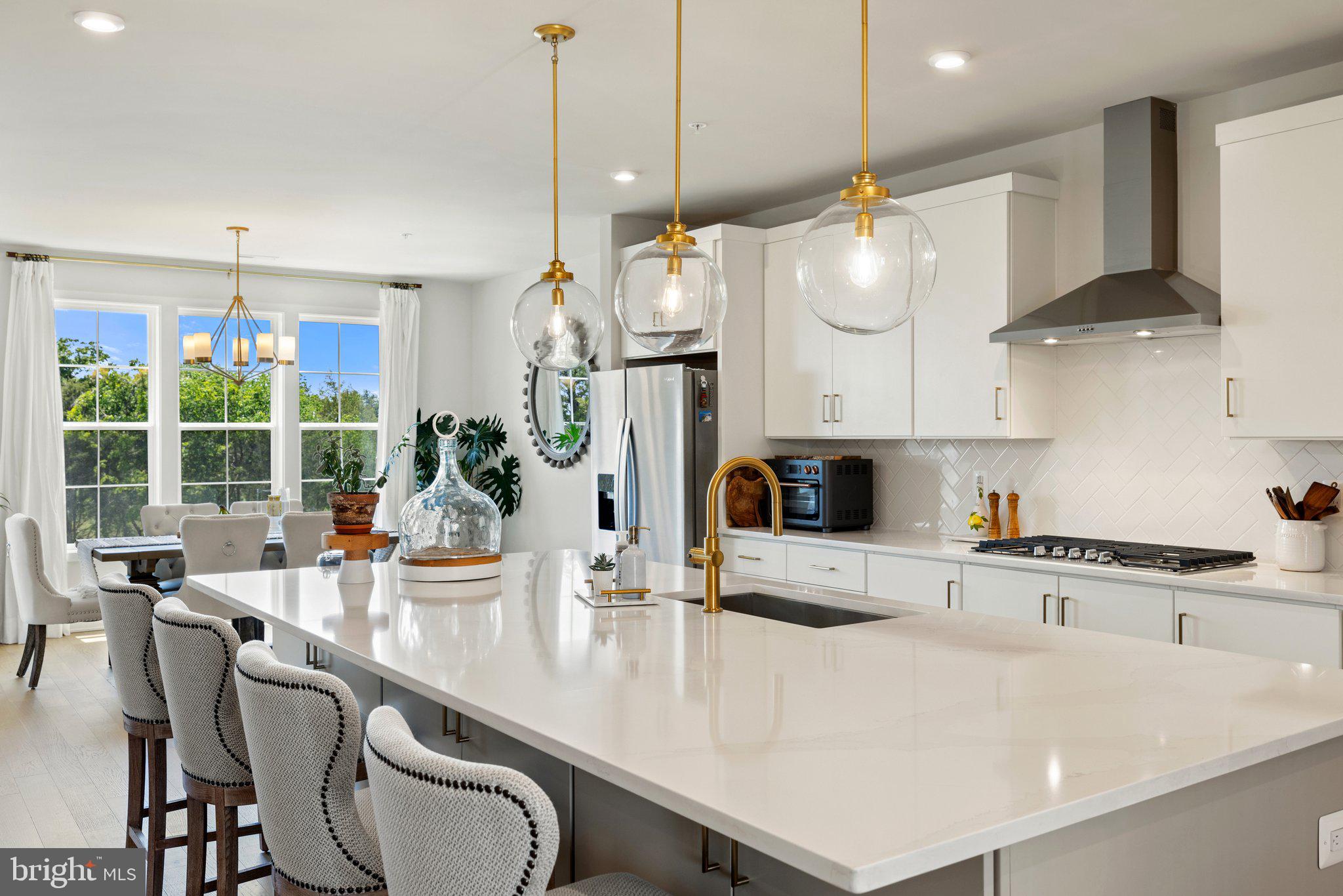 43536 Centergate Drive Ashburn, VA 20148 - Photo 4 of 60 Kitchen
