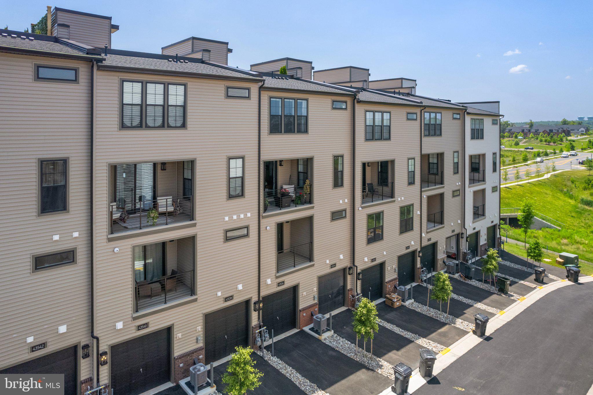 43536 Centergate Drive Ashburn, VA 20148 - Photo 57 of 60 Back