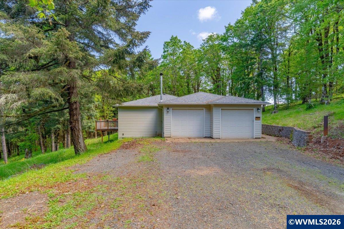 15577 Oakdale Road Dallas, OR 97338 - Photo 39 of 43
