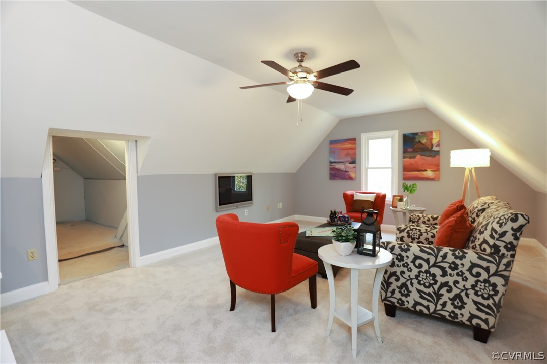 5600 North Chase Road Midlothian, VA 23112 - Photo 36 of 47 a living room with furniture