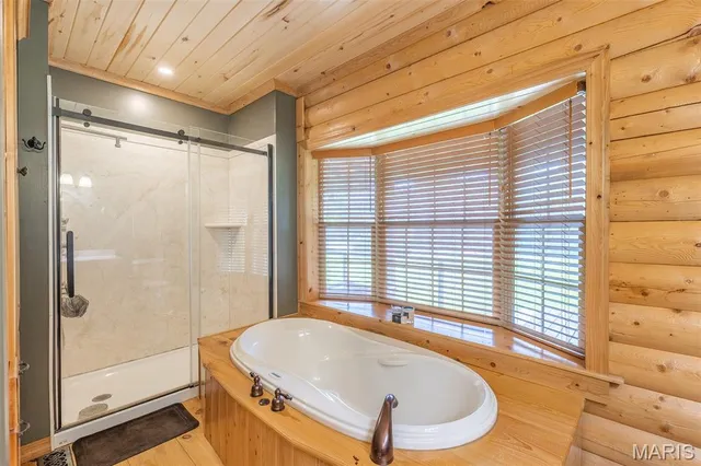 $899,000 | 2826 Hwy T, Poplar Bluff, MO 63901