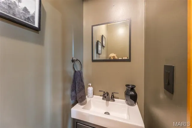 $899,000 | 2826 Hwy T, Poplar Bluff, MO 63901