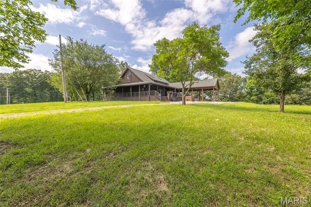 $899,000 | 2826 Hwy T, Poplar Bluff, MO 63901