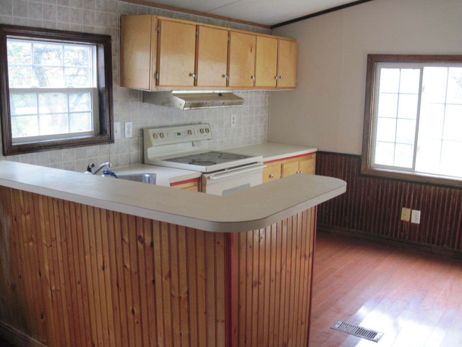 3 Caron Street Presque Isle, ME 04769 - Photo 5 of 18 IMG_3551