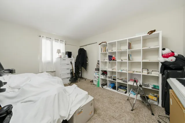 $699,900 | 630 Westmoreland Drive, Vernon Hills, IL 60061