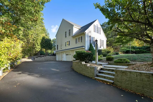 $1,150,000 | 26 Partridge Road, Windham, NH 03087