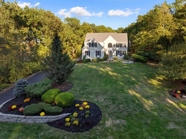 $1,150,000 | 26 Partridge Road, Windham, NH 03087