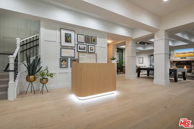 $3,171 | 1901 North Buena Vista Street, Unit 2109, Burbank, CA 91504