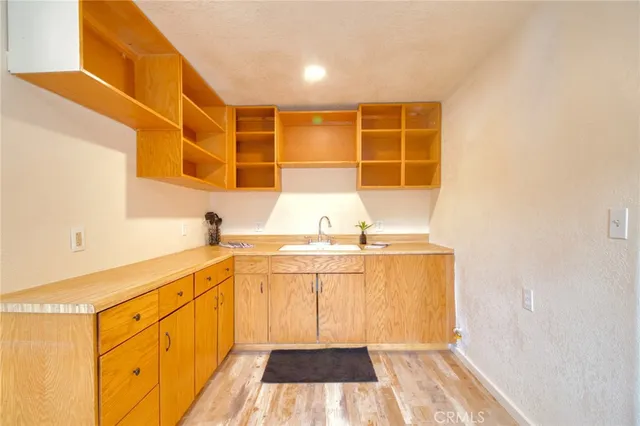 $2,100 | 1131 Apple, Wrightwood, CA 92397