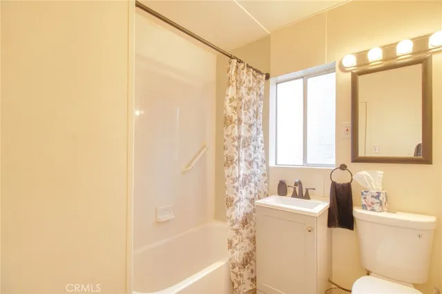 $2,100 | 1131 Apple, Wrightwood, CA 92397