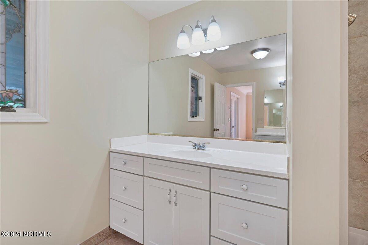 193 Tuscarora Road Carthage, NC 28327 - Photo 23 of 50 Separate double sinks