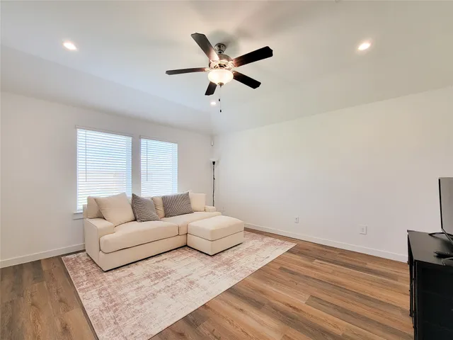 $2,300 | 2519 Ocean Jasper Drive, Iowa Colony, TX 77583