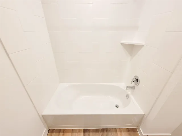 $2,300 | 2519 Ocean Jasper Drive, Iowa Colony, TX 77583