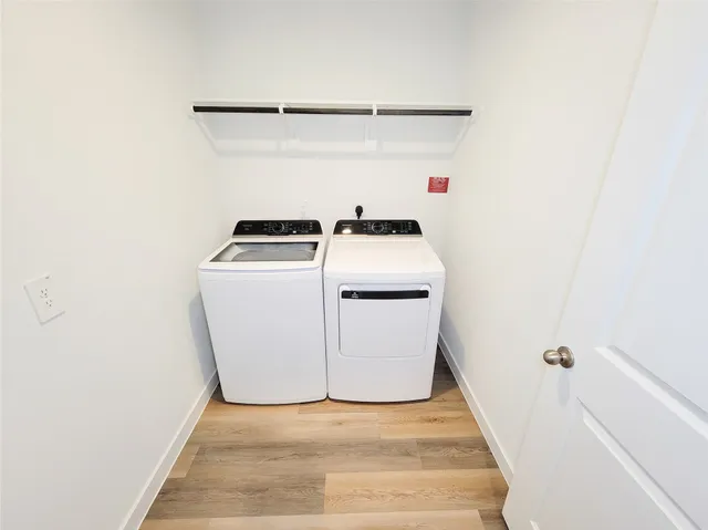 $2,300 | 2519 Ocean Jasper Drive, Iowa Colony, TX 77583