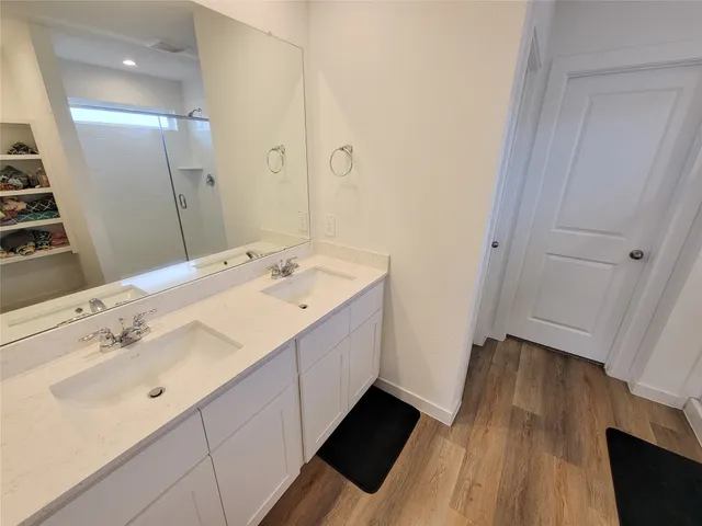 $2,300 | 2519 Ocean Jasper Drive, Iowa Colony, TX 77583