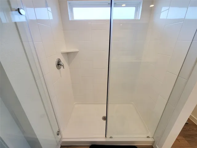 $2,300 | 2519 Ocean Jasper Drive, Iowa Colony, TX 77583