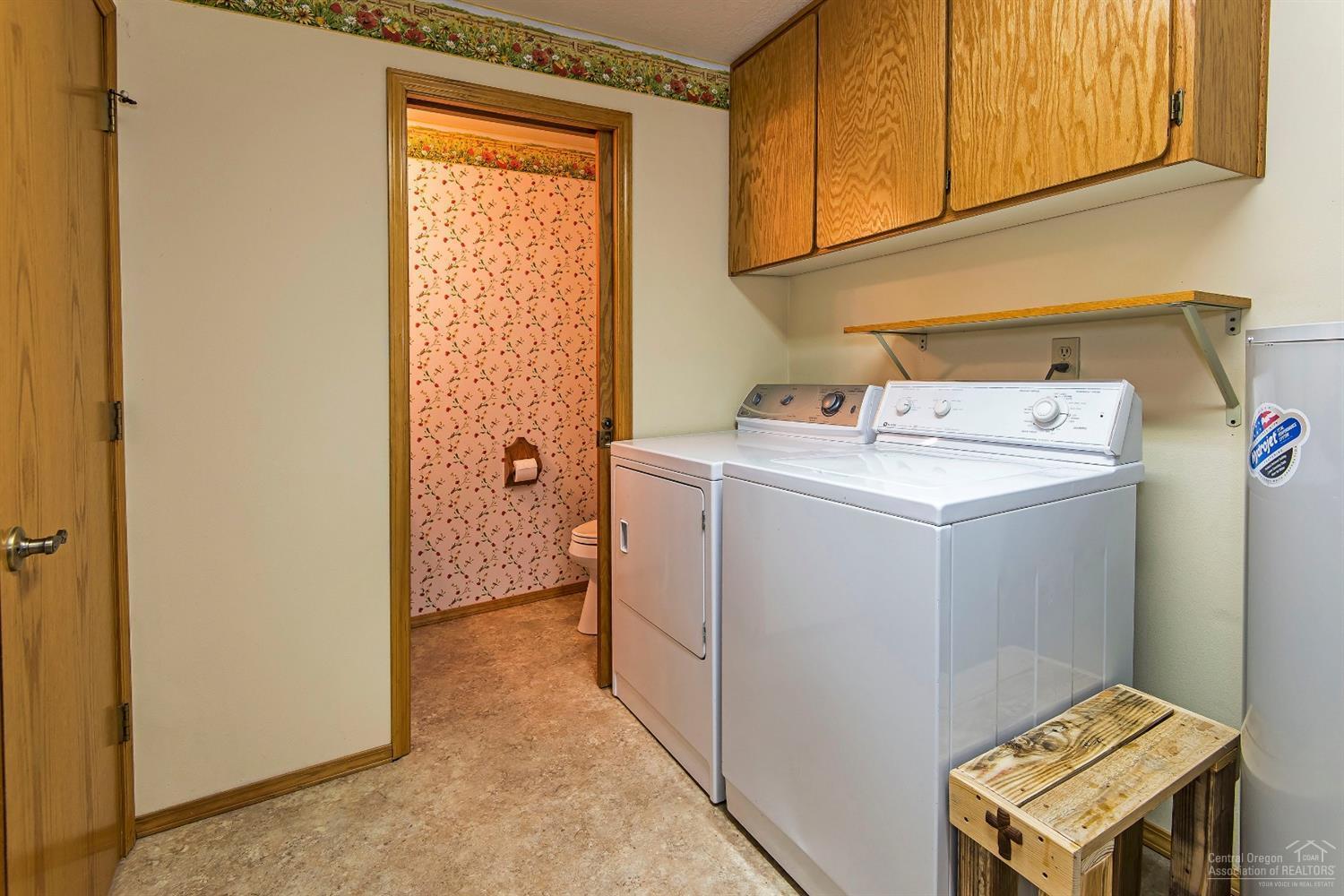 64523 McGrath Road Bend, OR 97701 - Photo 15 of 24 Gallery Image 15