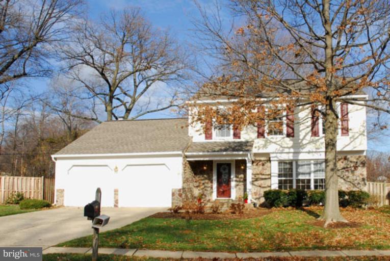 8435 Hunt Valley Drive Vienna, VA 22182 - Photo 1 of 27 Exterior (Main)